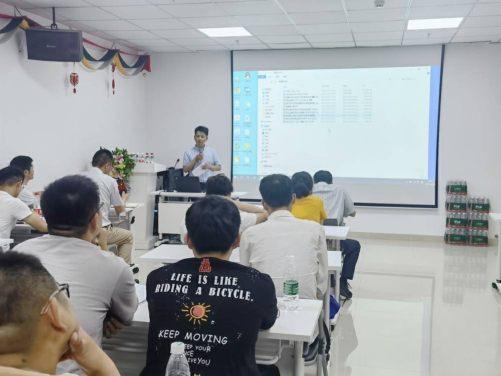 1625468117.jpg bet体育在线登录入口-bet(中国)药业技术交流会 (3) - 副本.jpg